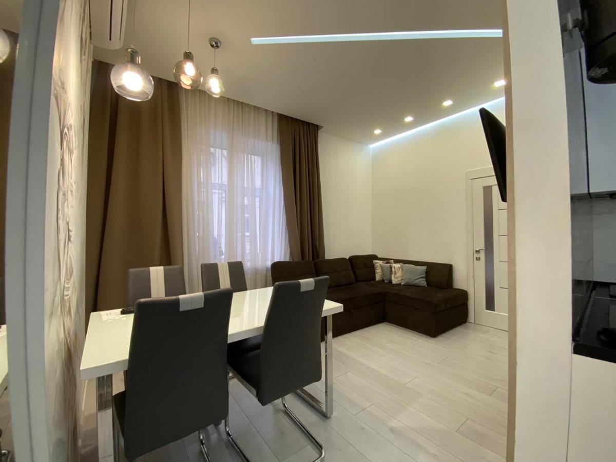 Galicia Apartments リヴィウ エクステリア 写真