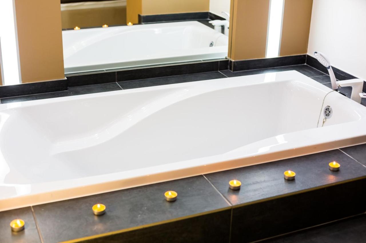 Galicia Apartments リヴィウ エクステリア 写真