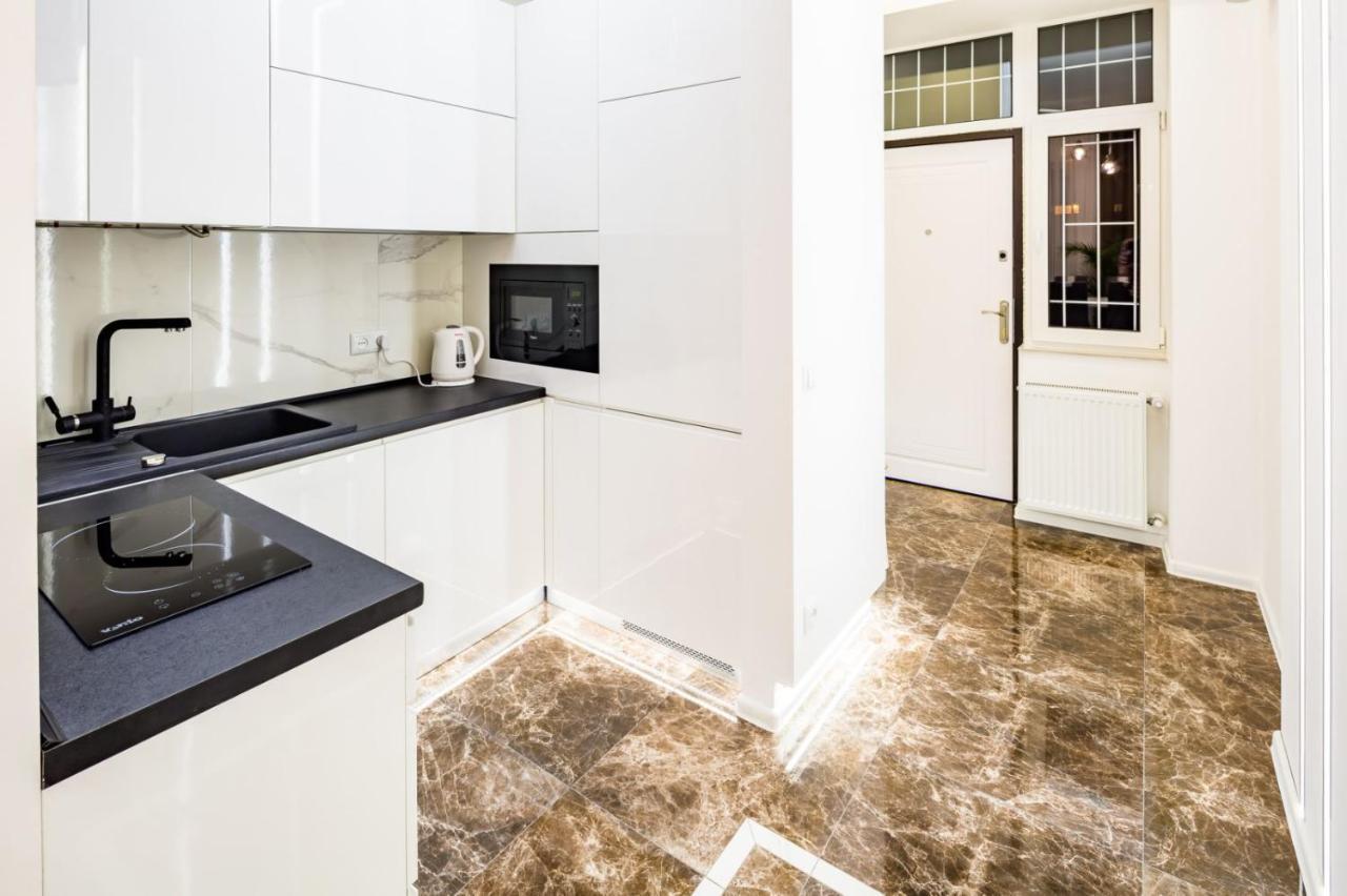 Galicia Apartments リヴィウ エクステリア 写真